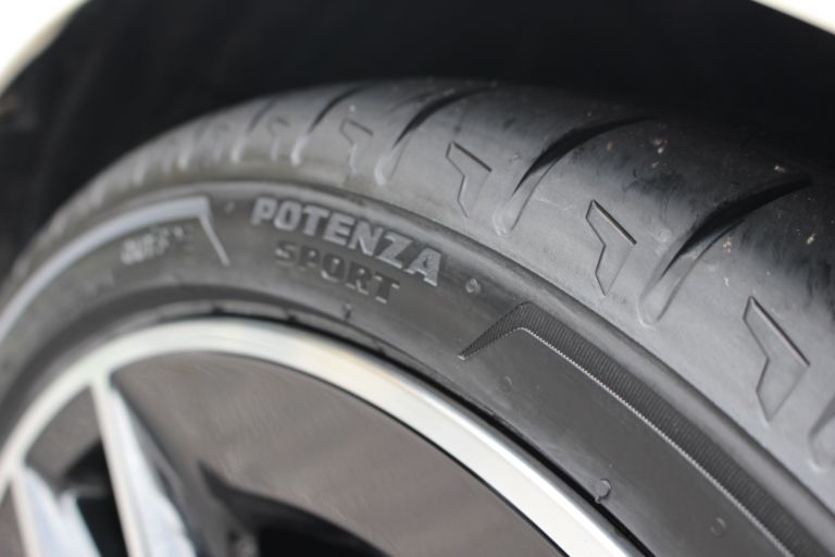 The featured image of BRIDGESTONE POTENZA SPORT ブリヂストン ポテンザスポーツ