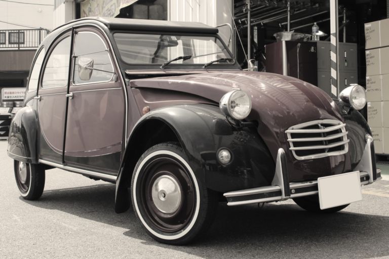 The featured image of Citroen シトロエン 2CV6 チャールストン