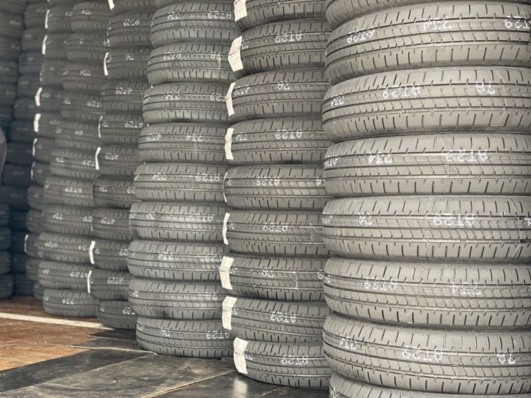 BRIDGESTONE 軽自動車サイズ 155/65R14 800本入荷!の写真 (1)