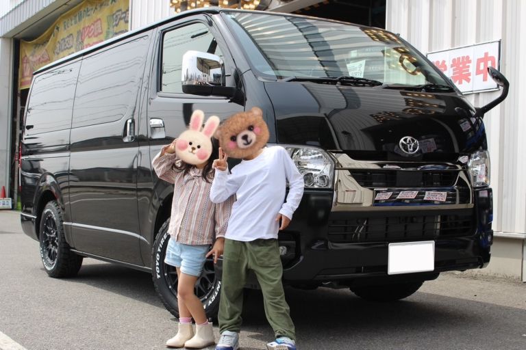 マッドな質感 WEDS MUD VANCE 08 ハイエースに装着の写真 (9)